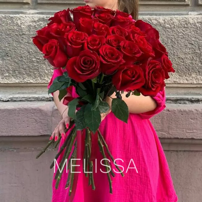 Букет &laquo;Красное моно&raquo; из роз 70 см