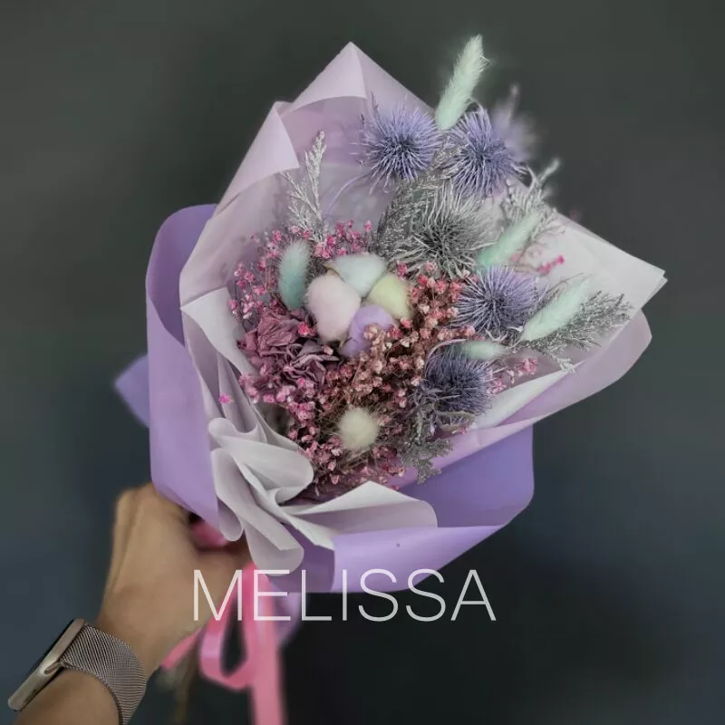 Букет из сухоцветов &laquo;Милая колючка&raquo;