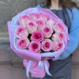 Букет «Розовые розы» от интернет-магазина «Мелисса» в Нижнем Тагиле