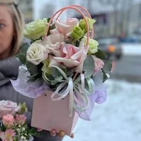 Композиция в сумочке «Мини» от интернет-магазина «Мелисса» в Нижнем Тагиле