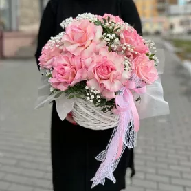 Композиция в корзине «Ажурная» от интернет-магазина «Мелисса» в Нижнем Тагиле