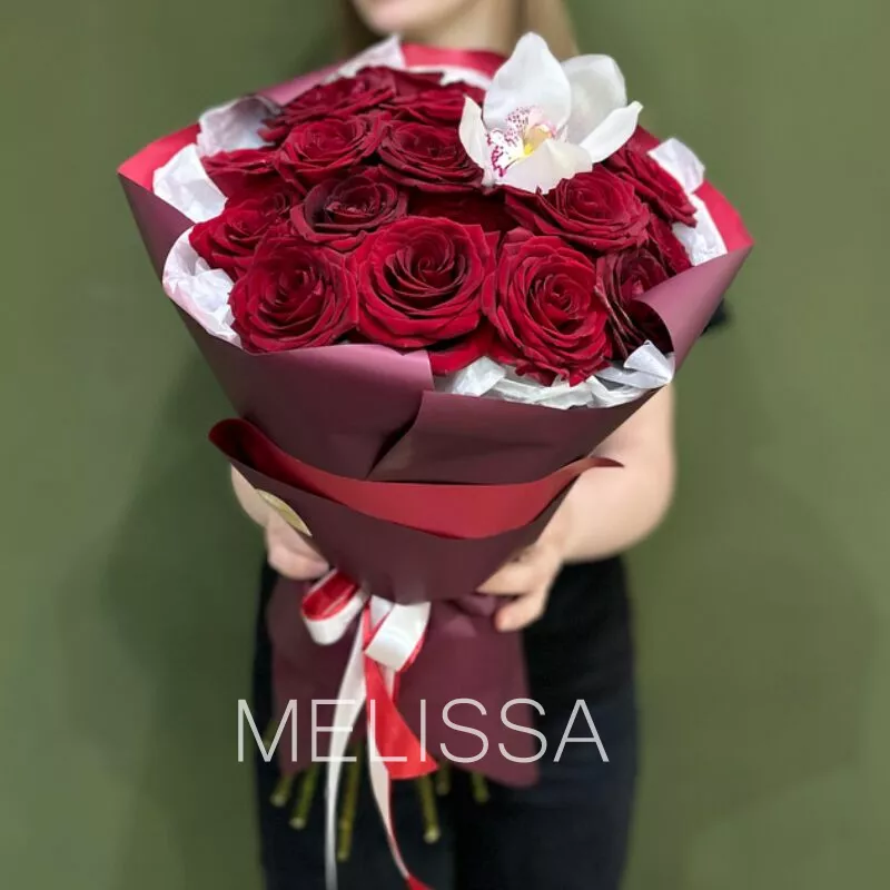 Букет &laquo;Розы с акцентом&raquo;