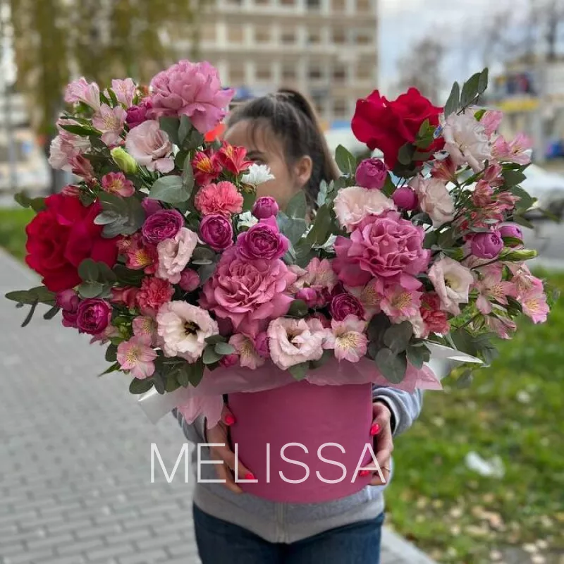 Композиция в коробке &laquo;Многоцвет&raquo;