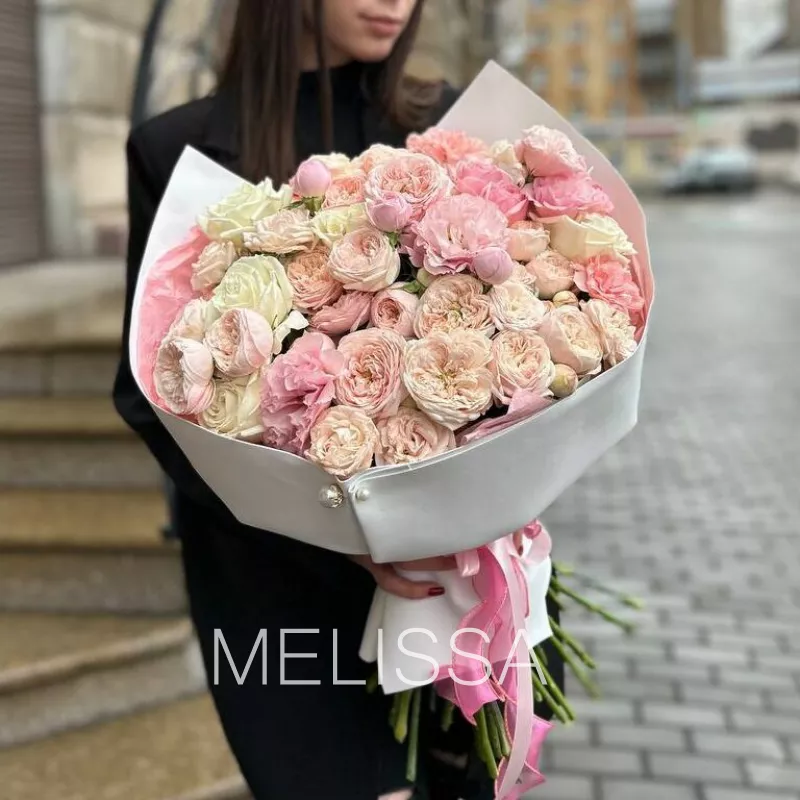 Букет &laquo;Цветочное изобилие&raquo;