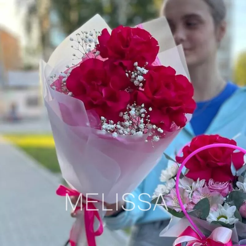 Букет &laquo;Розы в ажуре&raquo;